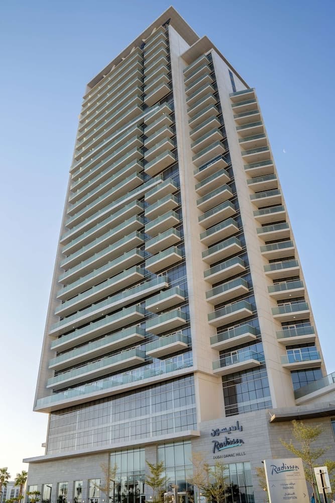 Radisson Dubai Damac Hills photo 2