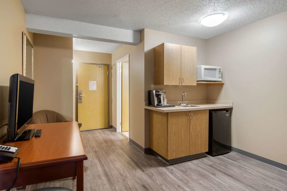 Econo Lodge photo 3