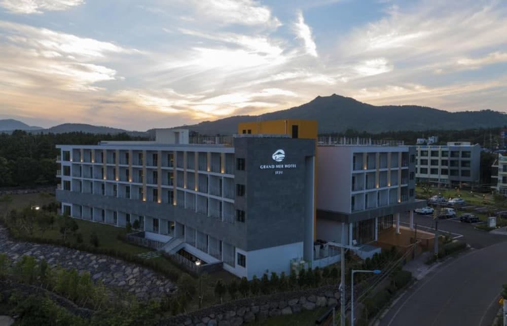 Grand Mer Hotel Jeju photo 2