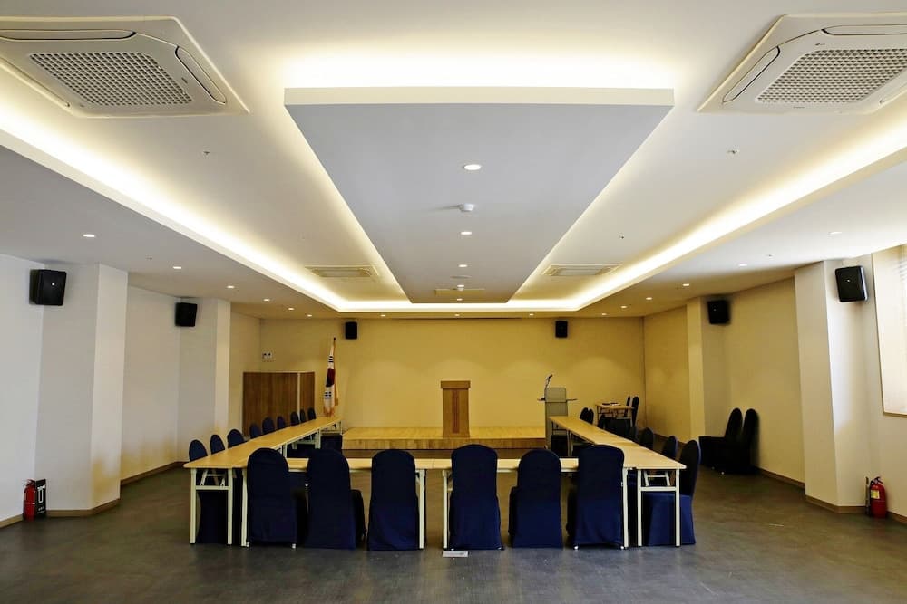 Dukgu Oncheon Condo photo 8