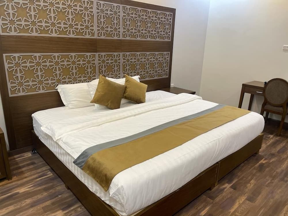 New Holiday Serviced Apartments photo 7