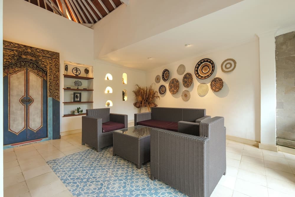 Artini 2 Cottages photo 7
