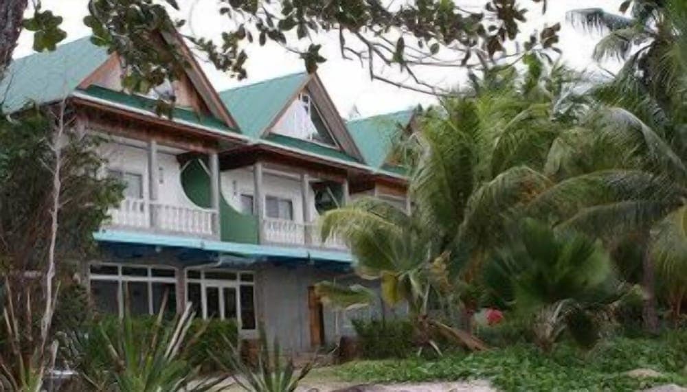 Moonlight Beach Villa photo 8