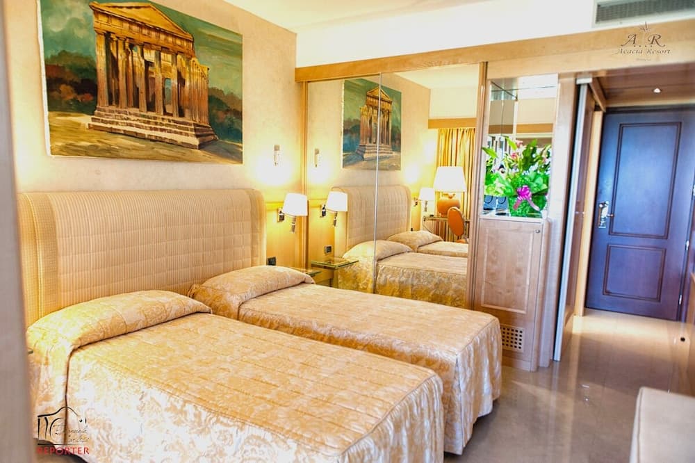 Acacia Resort photo 8