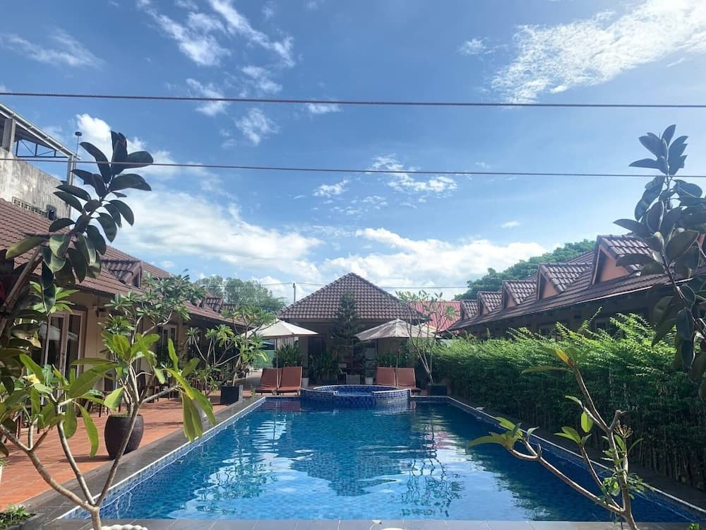 Hello Kampot Resort photo 2