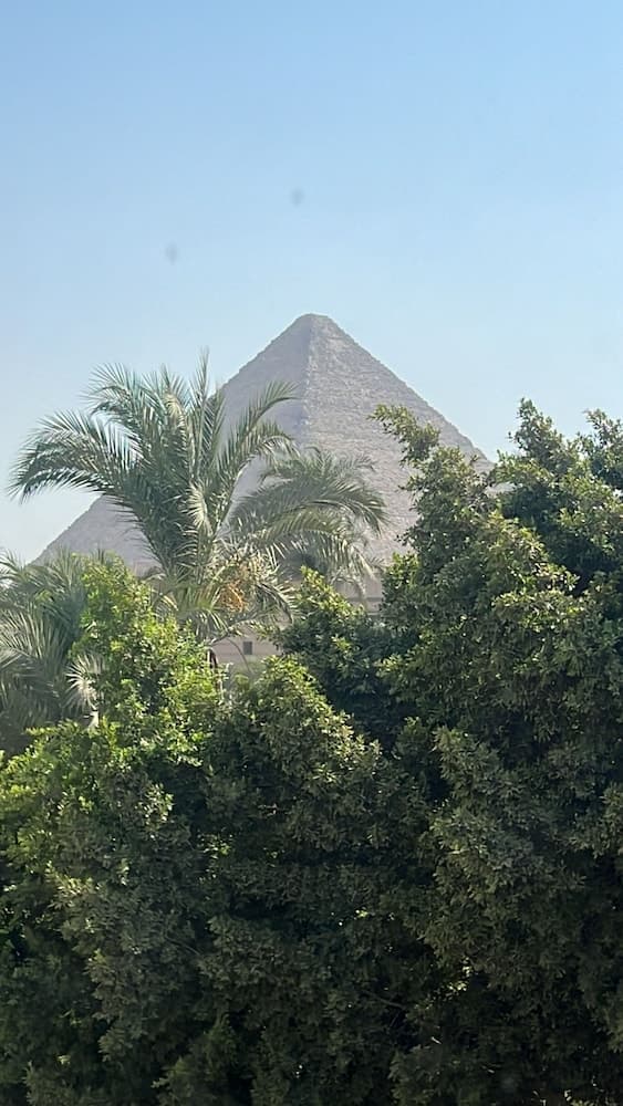 Miracle Pyramids View Hotel photo 2