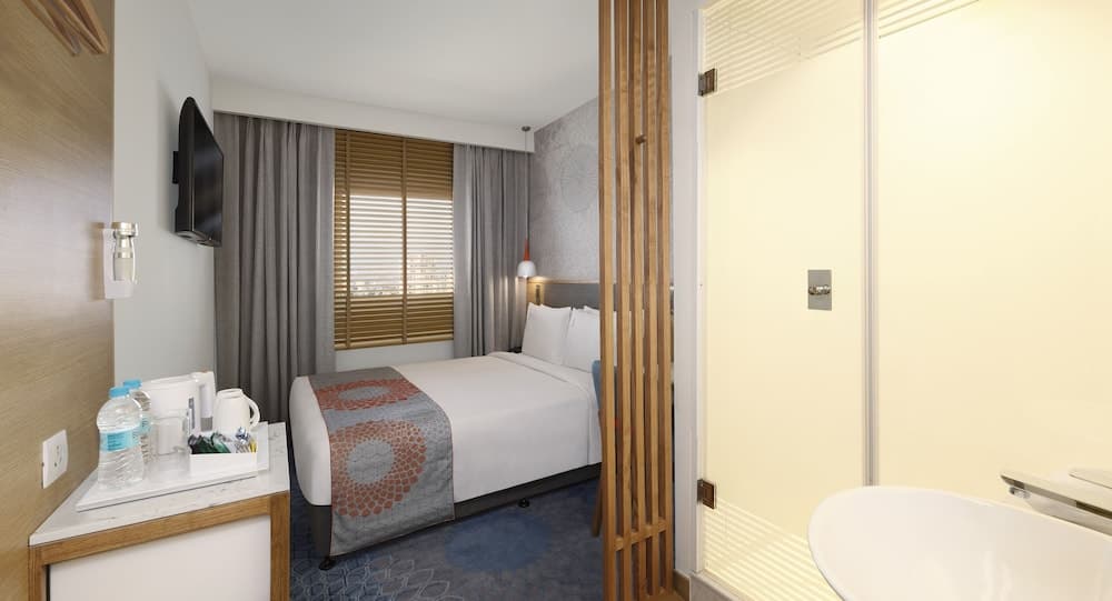 Holiday Inn Express Gurugram Sector 50 by IHG photo 5