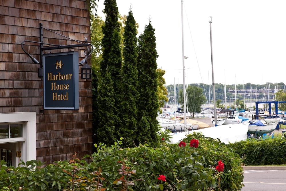 Harbour House photo 7