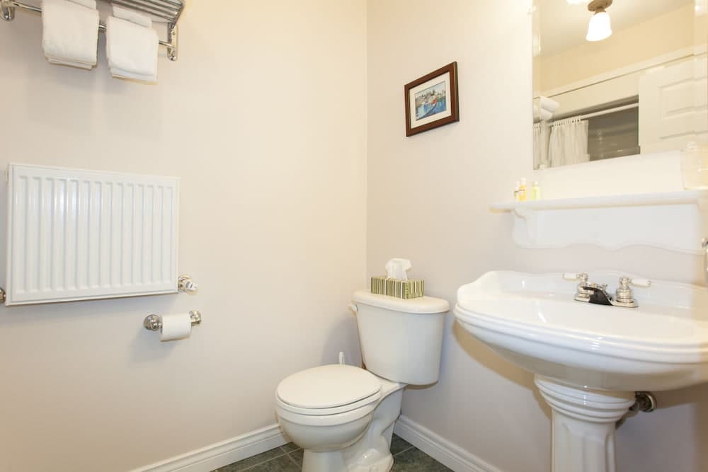 Johnson Shore Inn photo 5