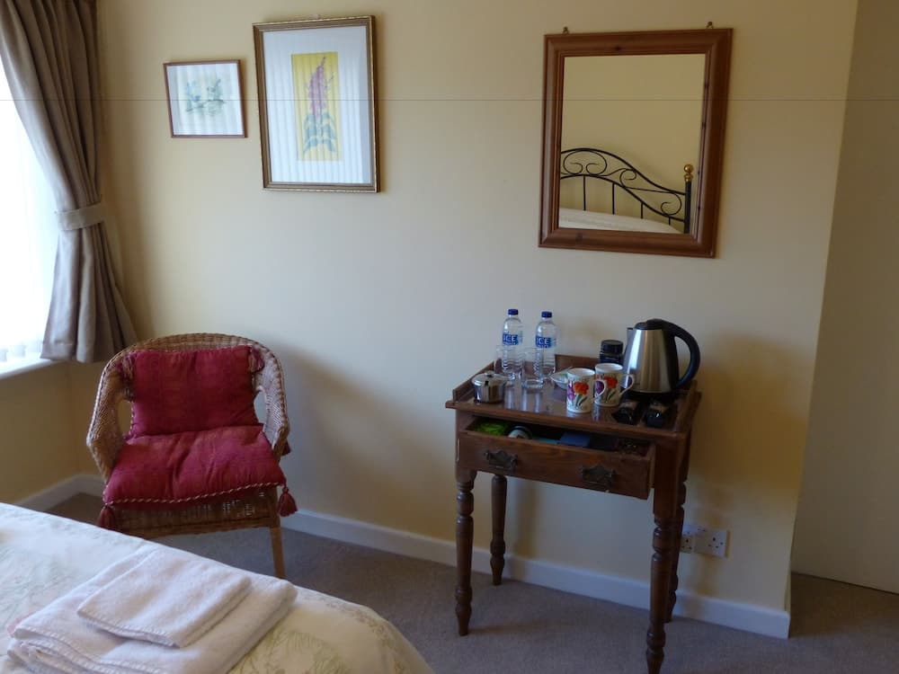 A. B&B - Glastonbury photo 7