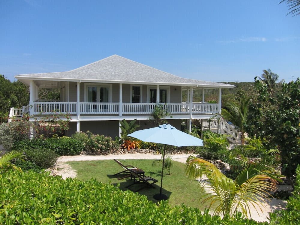 Spectacular Seaside: Boutique Resort On Beach photo 9