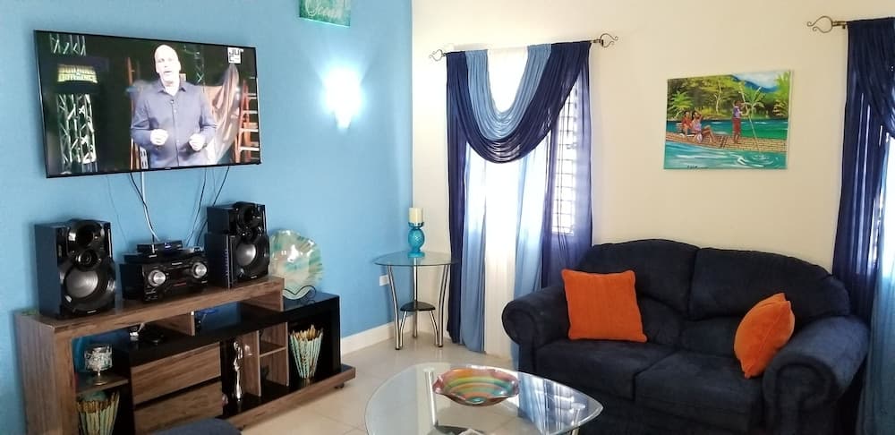 Ocho Rios Villa at Coolshade V photo 2