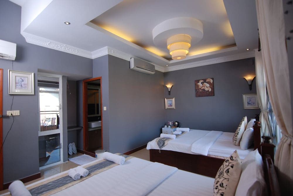 Pillar Hotel photo 3