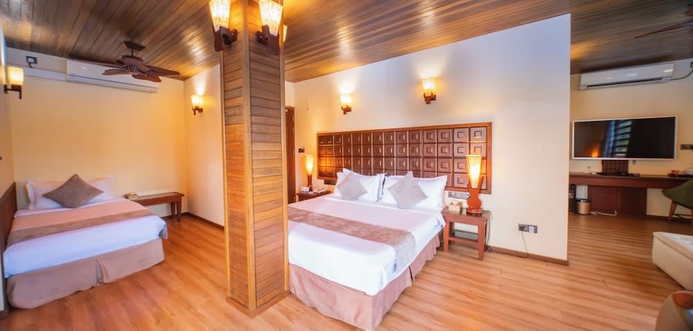 Araamu Hotels Maldives photo 7