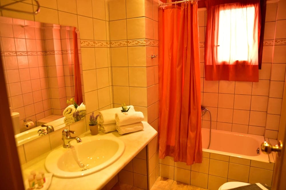 Mont Helmos Hotel photo 9