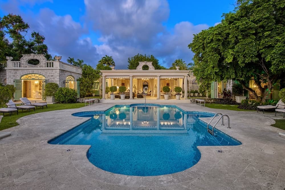 Leamington Pavilion by Blue Sky Luxury