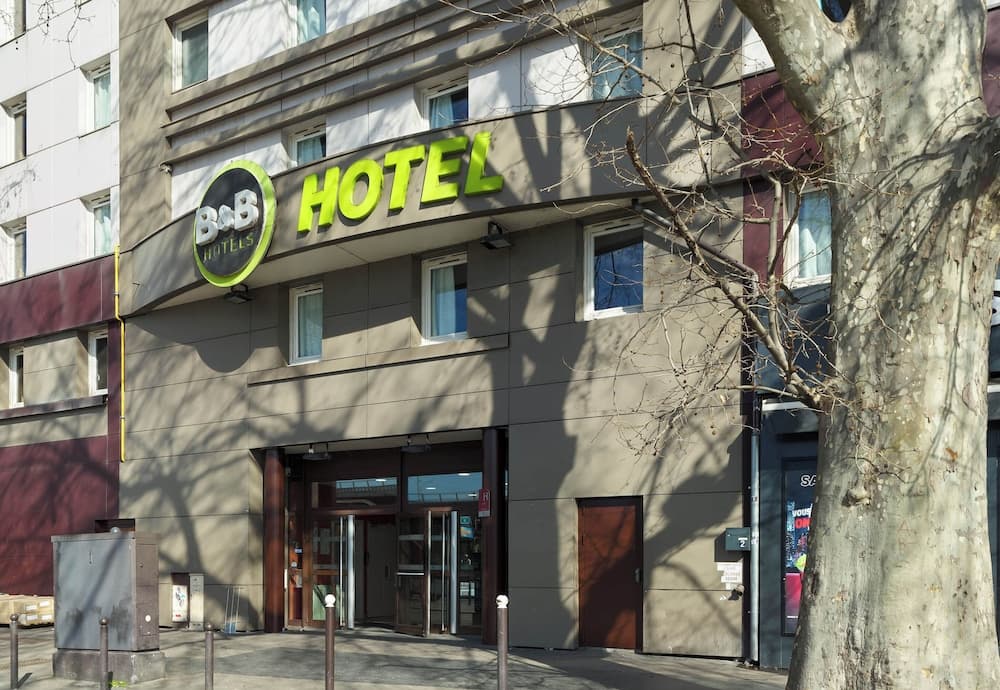 B&B HOTEL Paris Porte de la Villette photo 2