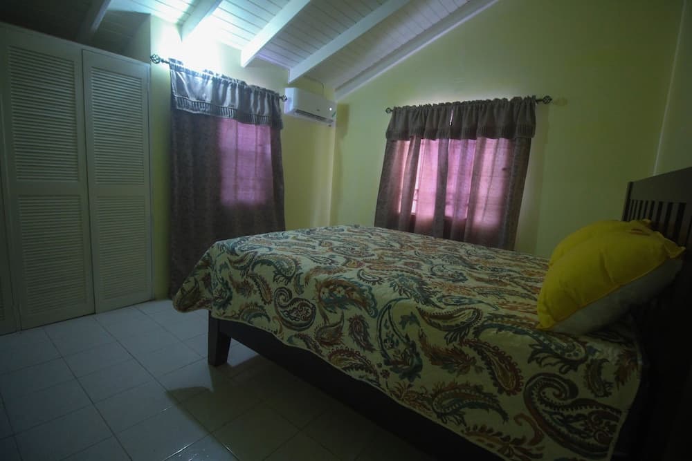 Blue Hills -Ocean View photo 2