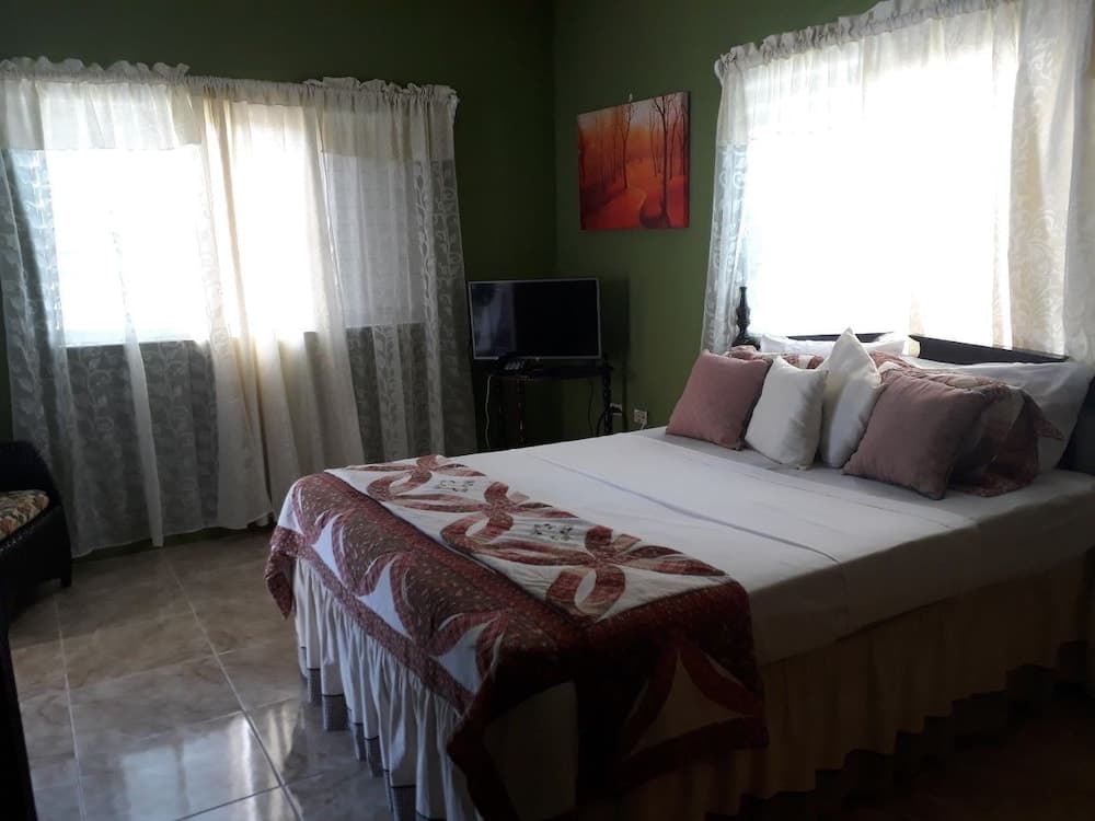 Ochi Cottage photo 7