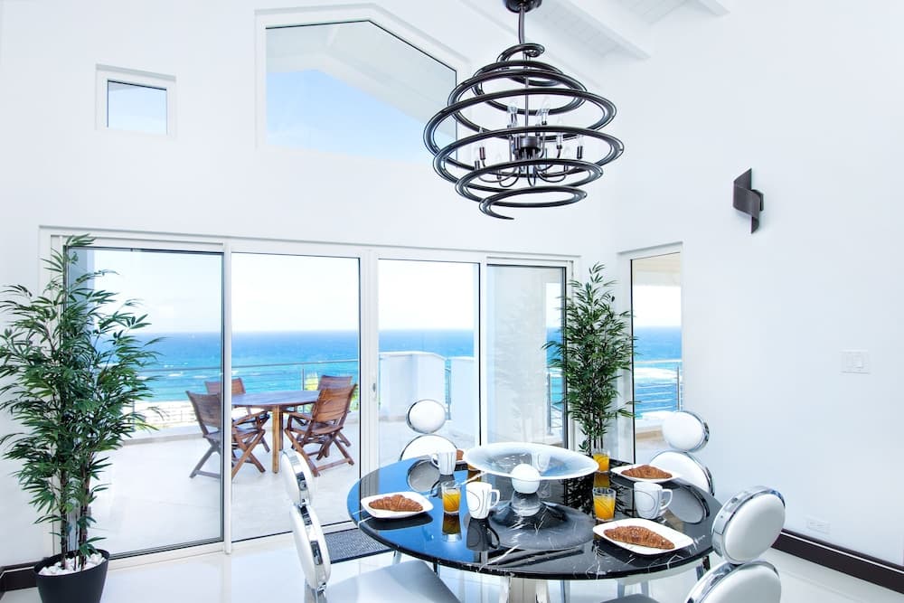Paradiso by Island Properties Online photo 3