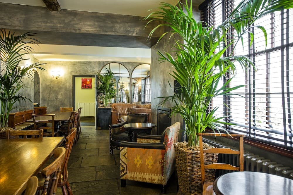 The Angel Hotel Abergavenny photo 3