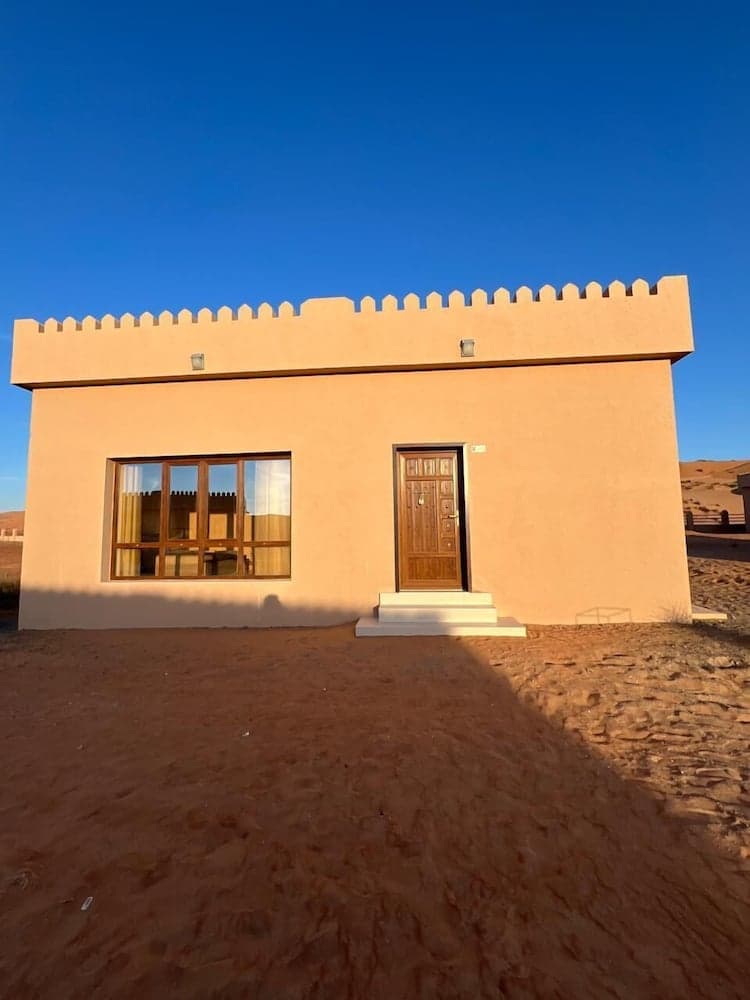 Modern desert gate resort photo 3
