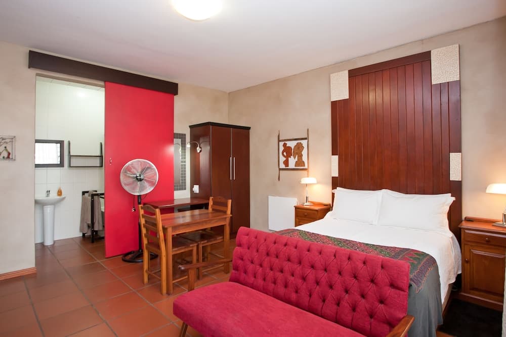 Miles B&B Guesthouse photo 5
