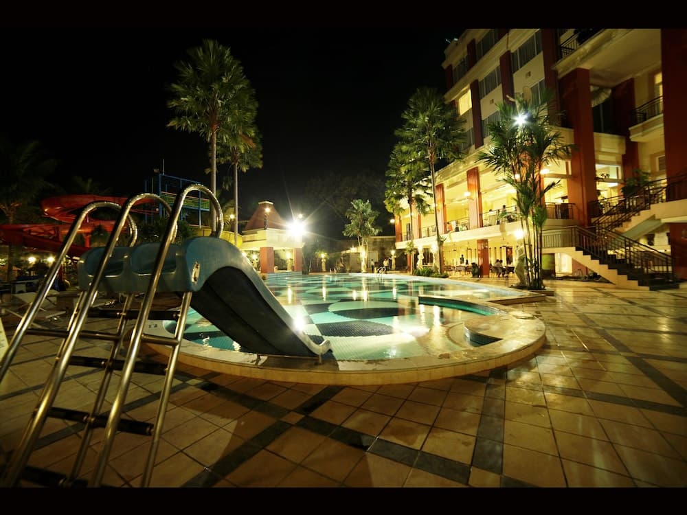 Grand Wahid Hotel Salatiga photo 5
