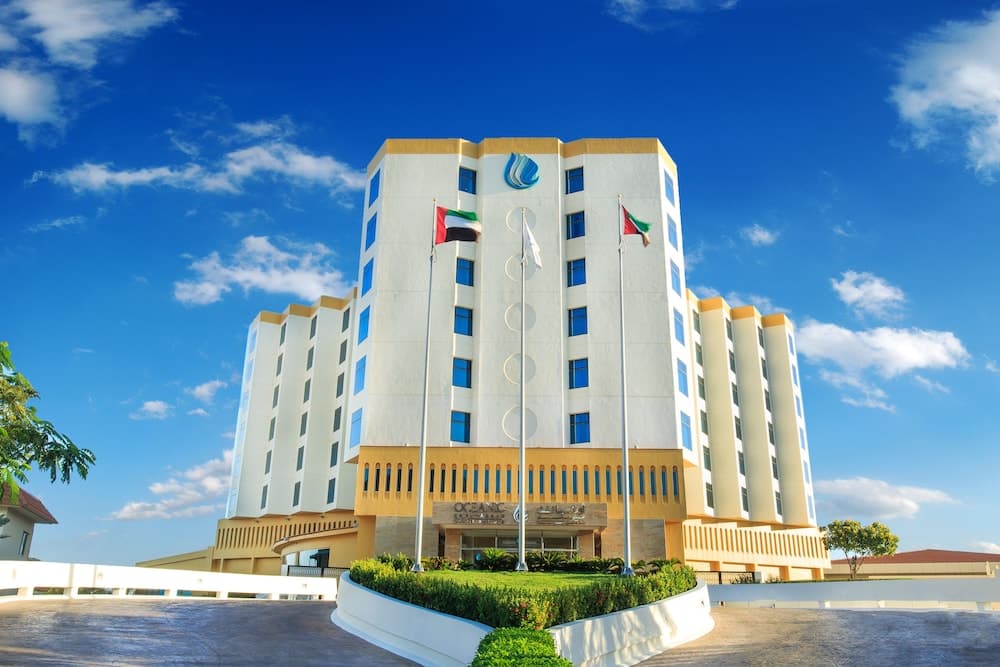 Oceanic Khorfakkan Resort And Spa photo 4