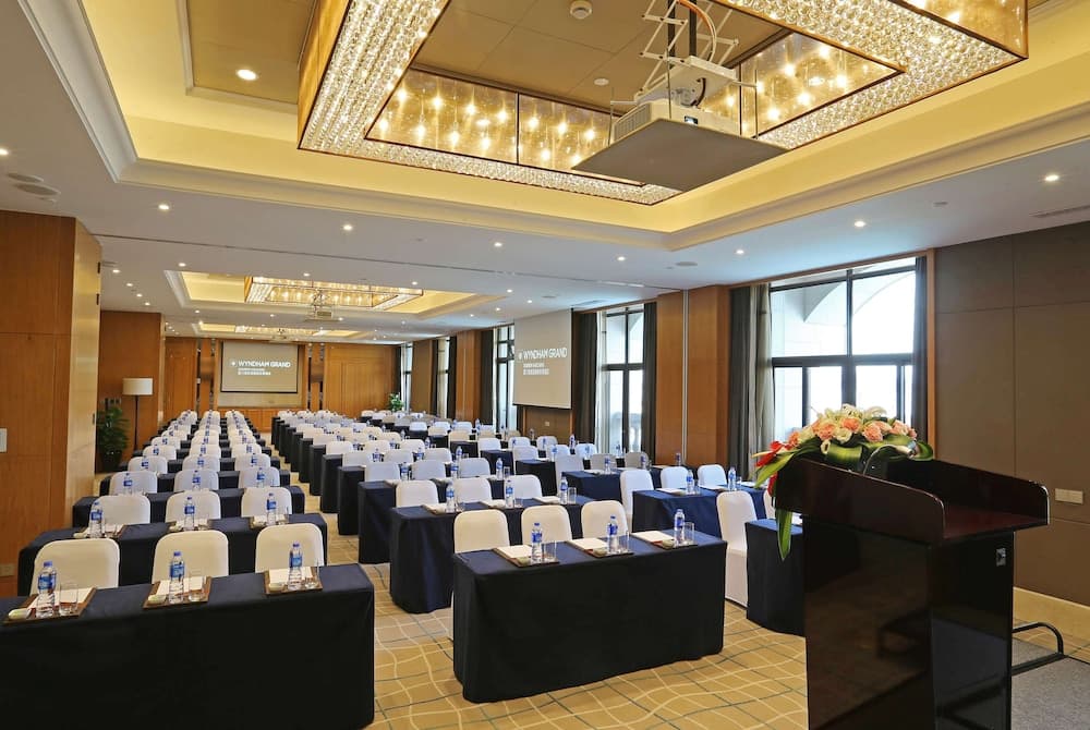 meeting & event spaces