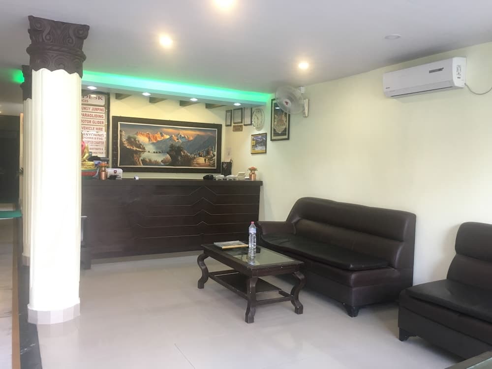 Hotel Fewa Holiday Inn photo 2