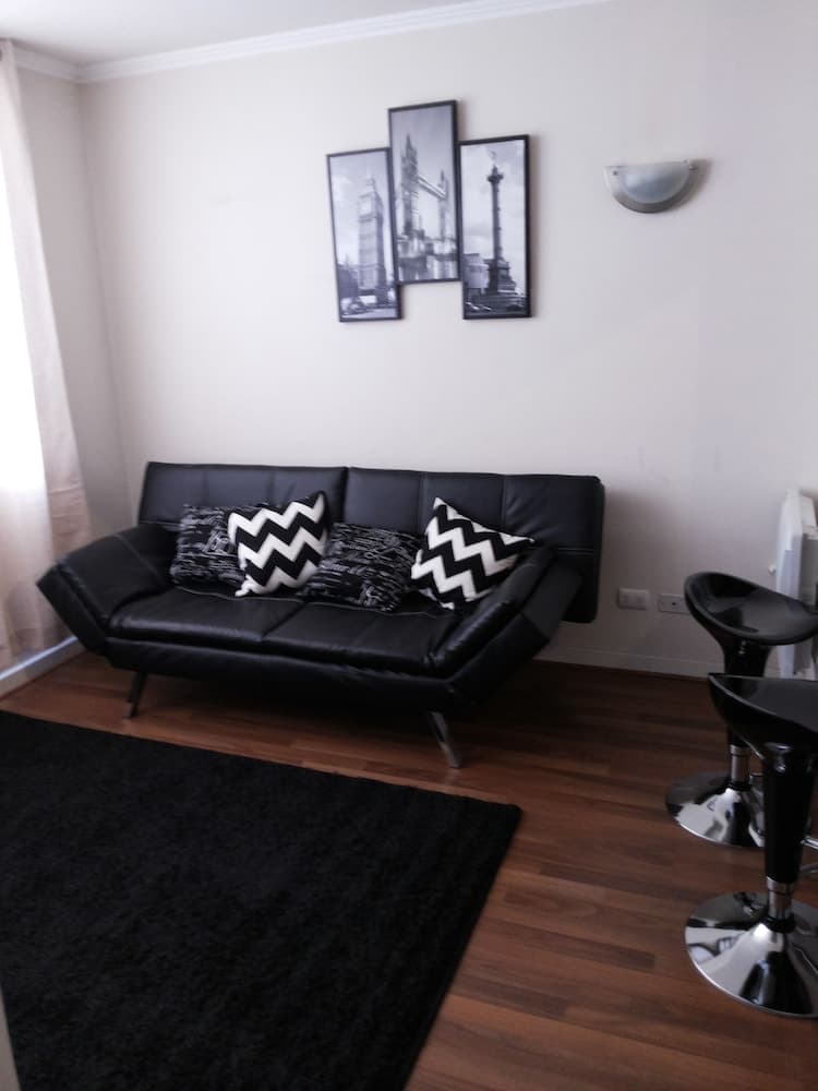 MI Suite photo 3
