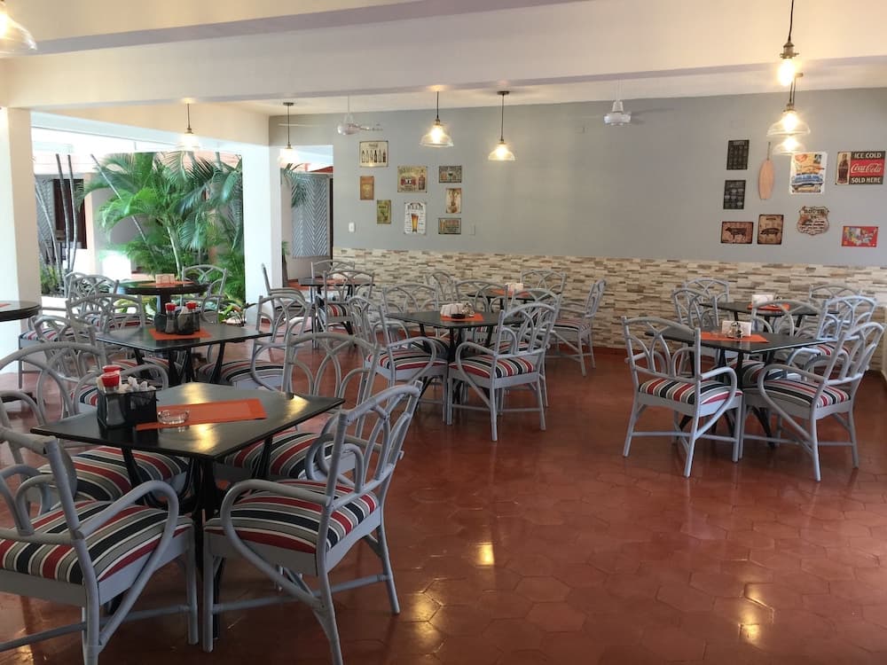 Hotel Alicia Beach photo 4