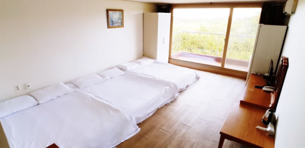 Enpa Jeju Hotel photo 8