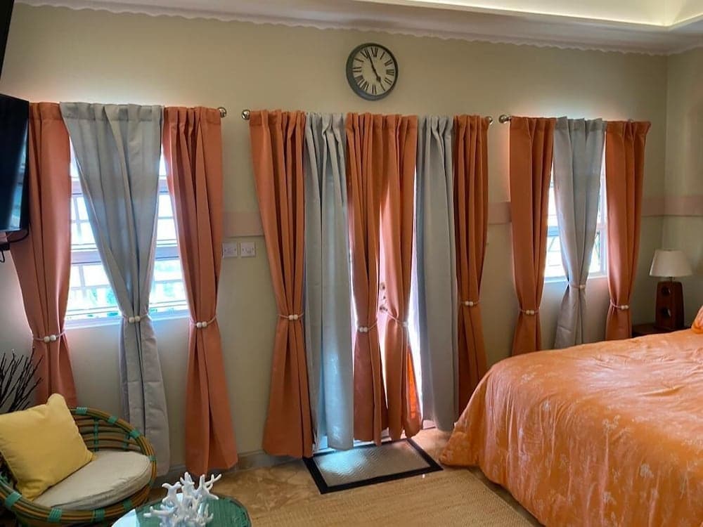 Dalys Luxury Apartments photo 6