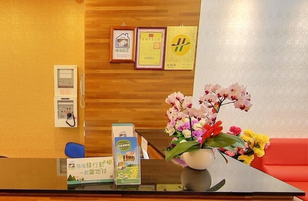 Hotel 99 photo 2