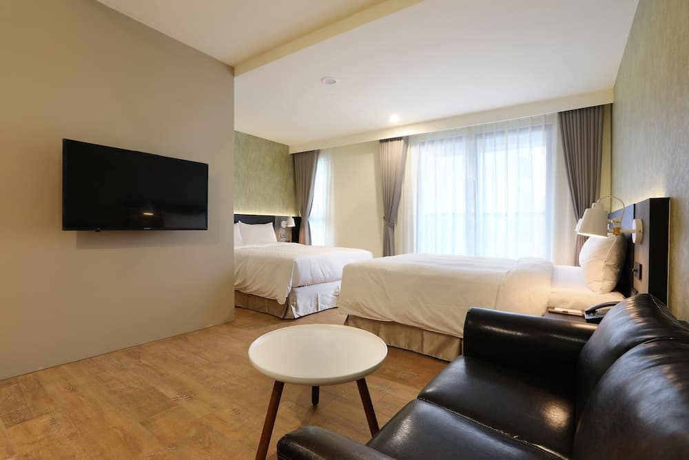 KUN Tour Hotel Feng Chai photo 8