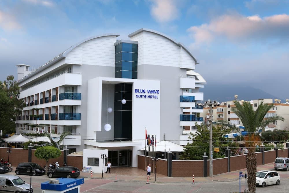 Blue Wave Suite Hotel - All Inclusive photo 6