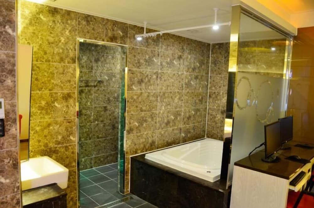 Hotel Asia photo 6