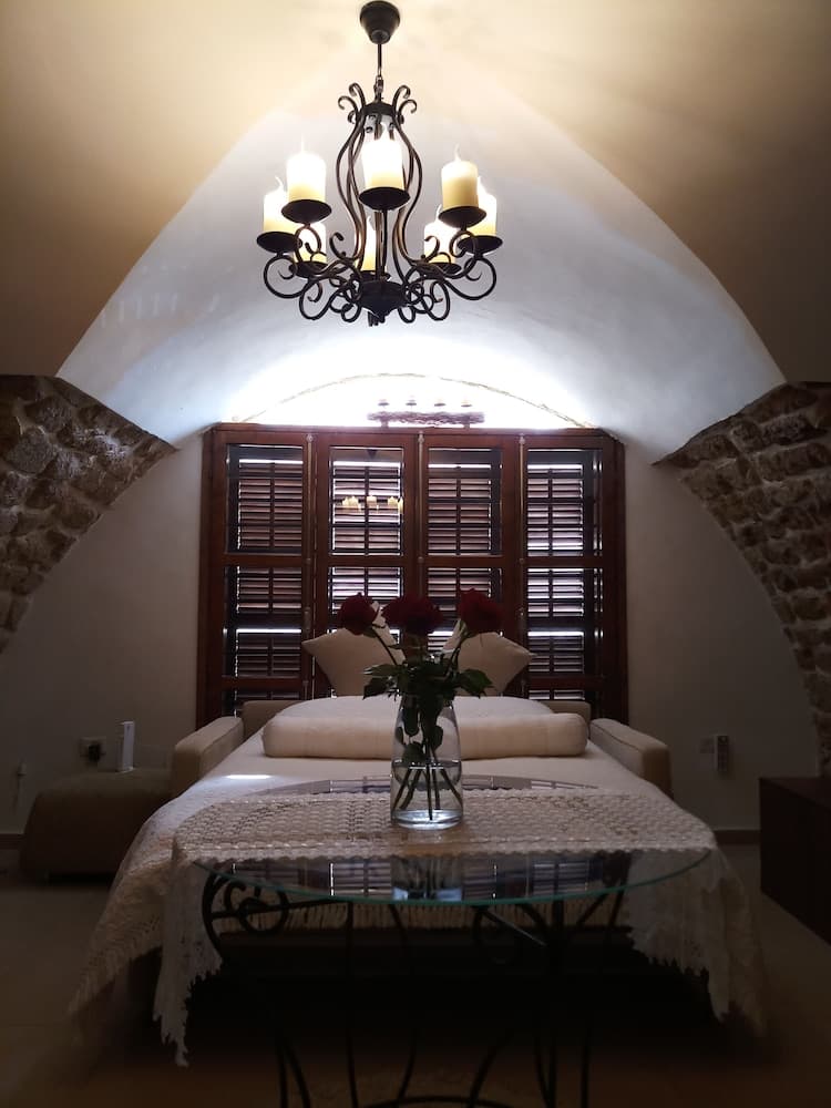 Lighthouse suite photo 5