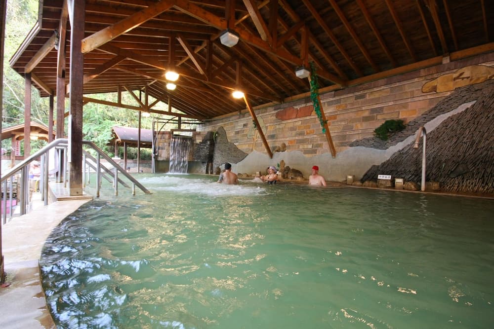 Jenq Yang Hotspring Hotel