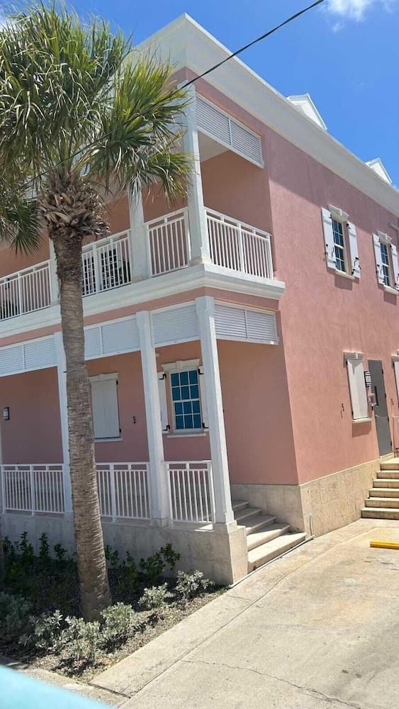 Blue Turquoise Sea Villa photo 3
