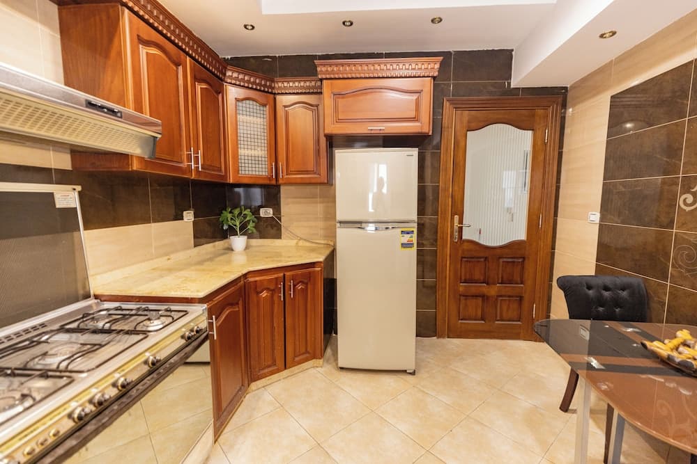 Hibiscus Haven Suite photo 9