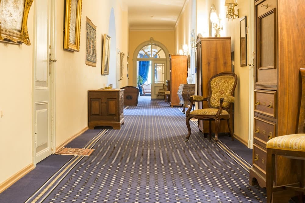 Schlosshotel Rühstädt GARNI photo 2