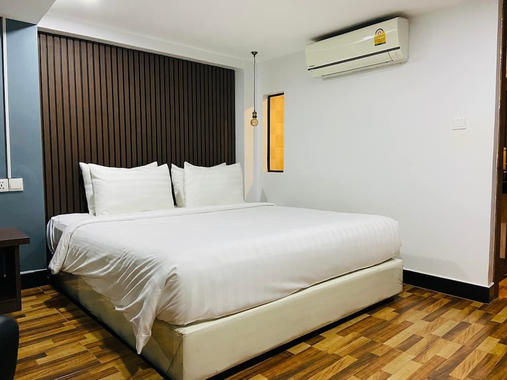 DE Hotel Phnom Penh photo 2