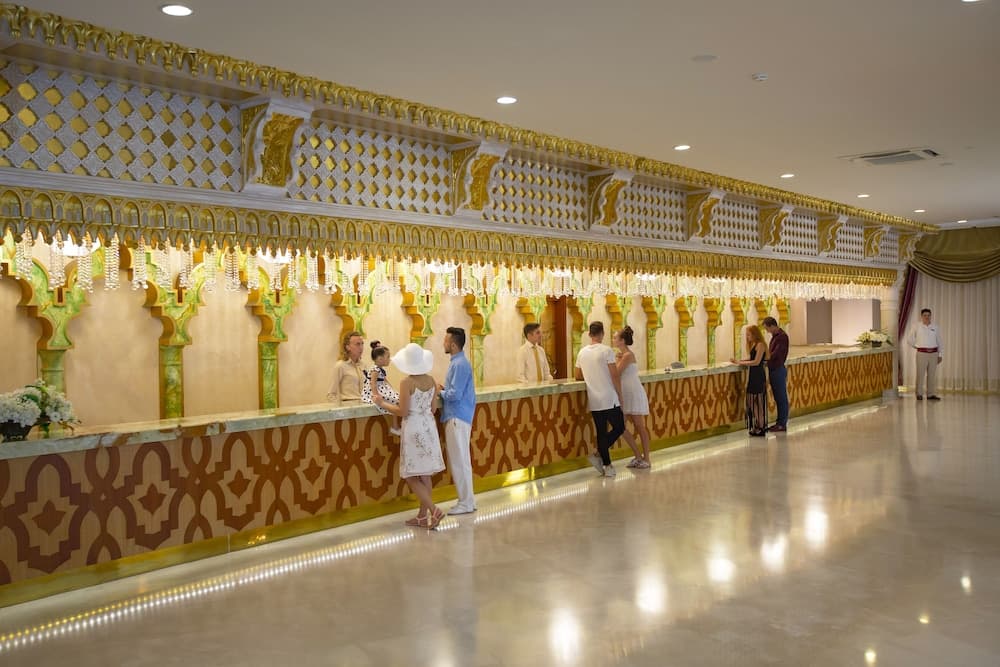 Royal Alhambra Palace – All Inclusive photo 6