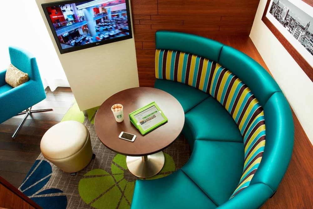 Courtyard by Marriott Aberdeen Airport photo 3