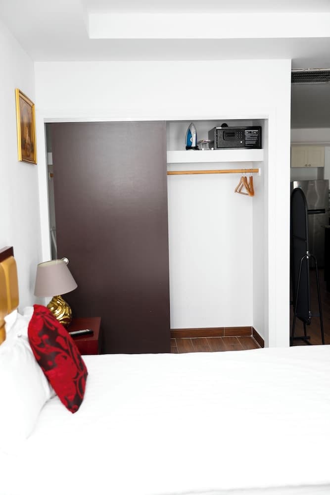 Kings Pavilion Suites Hotel photo 3