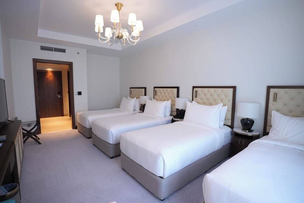 Peninsula Worth Hotel photo 8