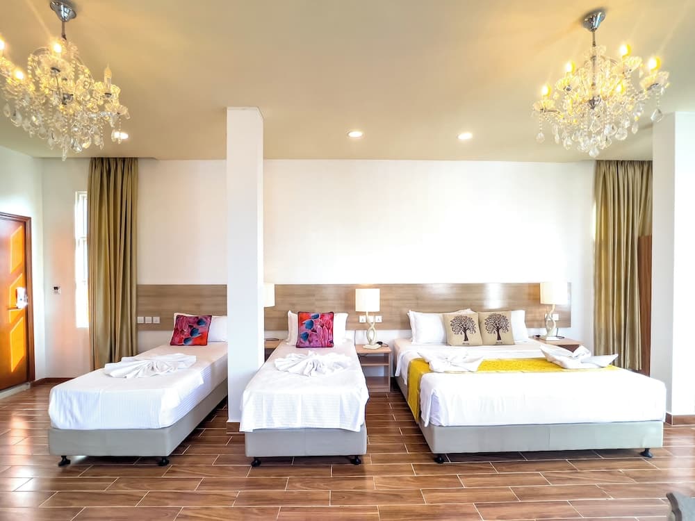 Rehendhi Villa photo 9